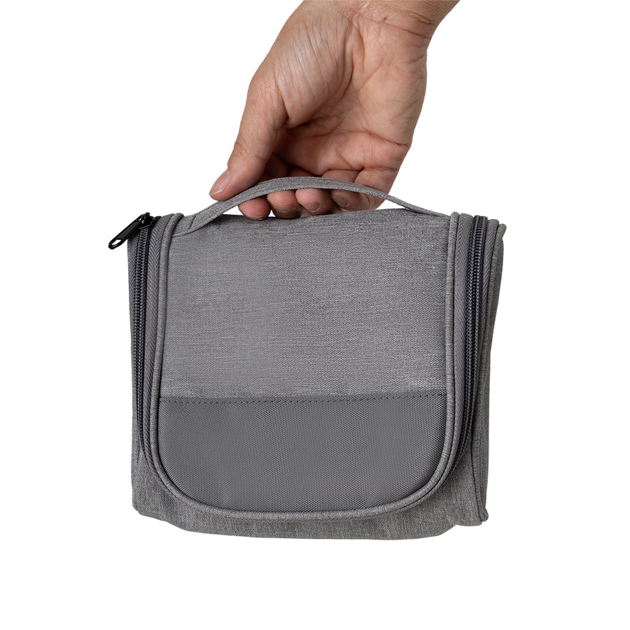Necessaire em poliéster 300D (18x16x6cm)