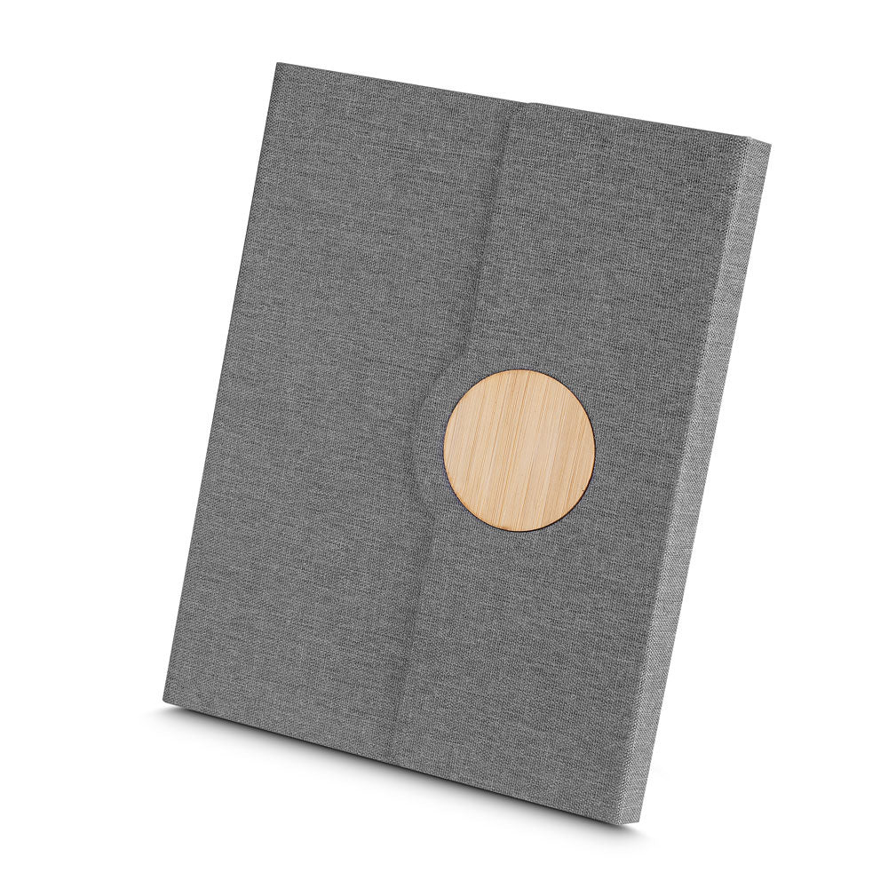 Caderno A5 Capa em RPET e Detalhe em Bambu