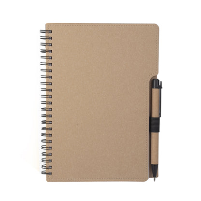 Caderno A5 Capa em Papelão Reciclado c/ Caneta