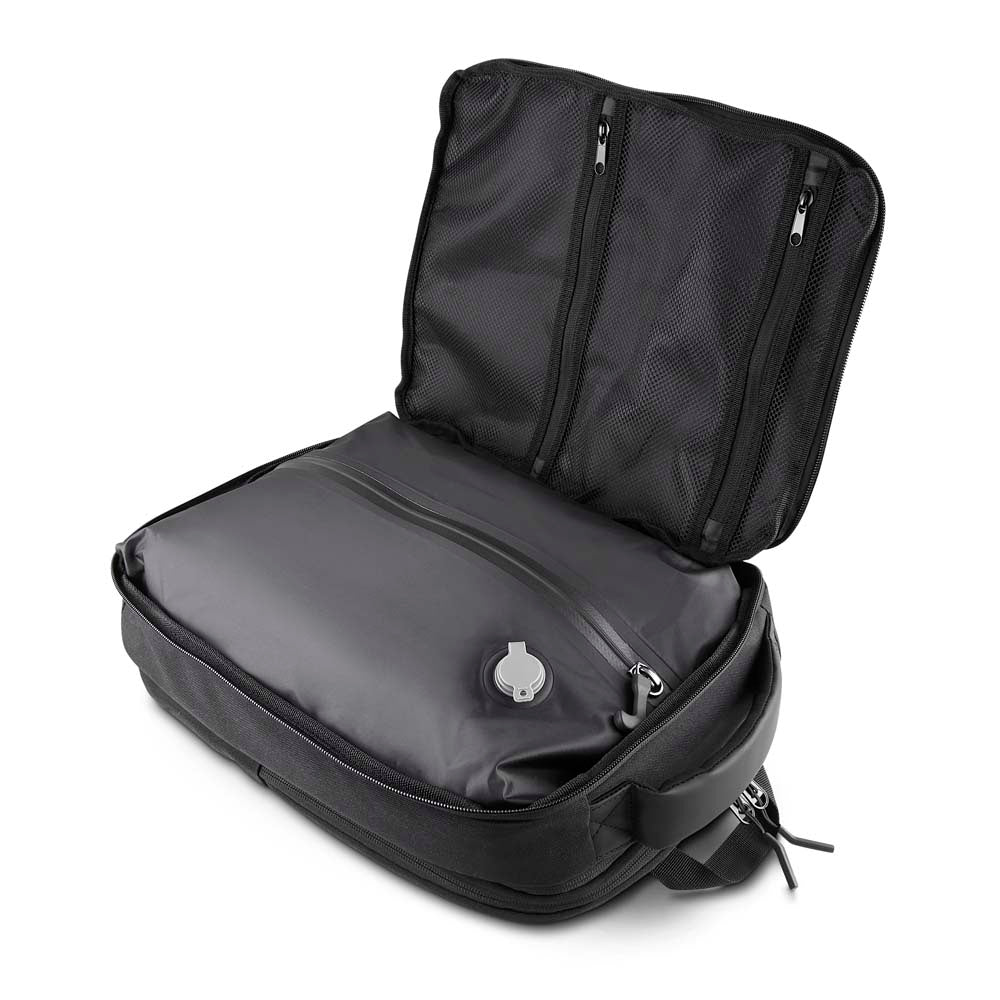 Mochila c/ Compartimento a Vácuo e Expansor