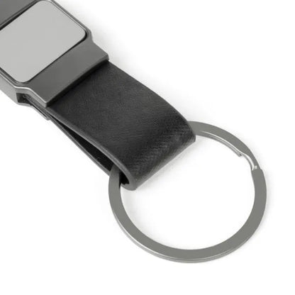 CHAVEIRO MOSQUETÃO CINZA EM METAL/PU