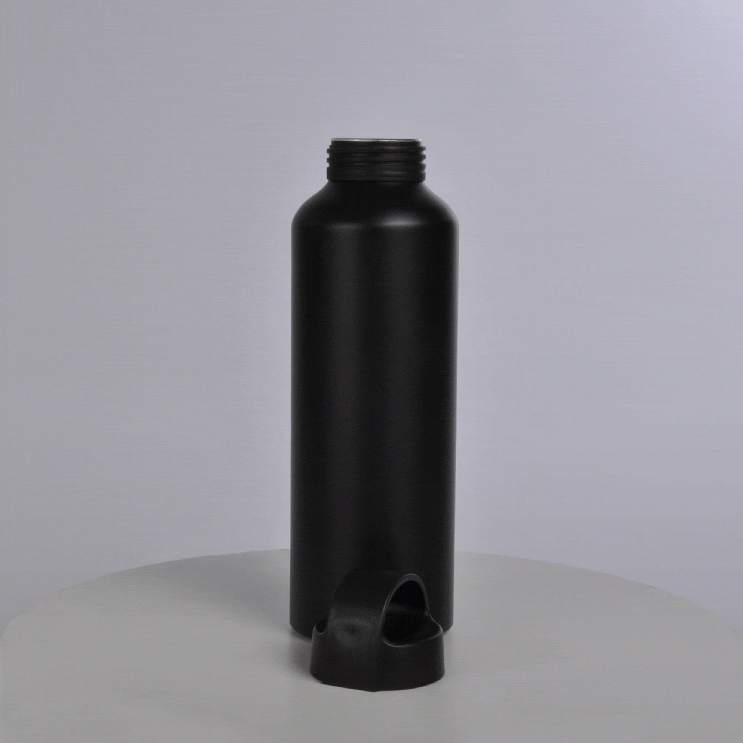 GARRAFA EM ALUMÍNIO PRETO - 600 ML