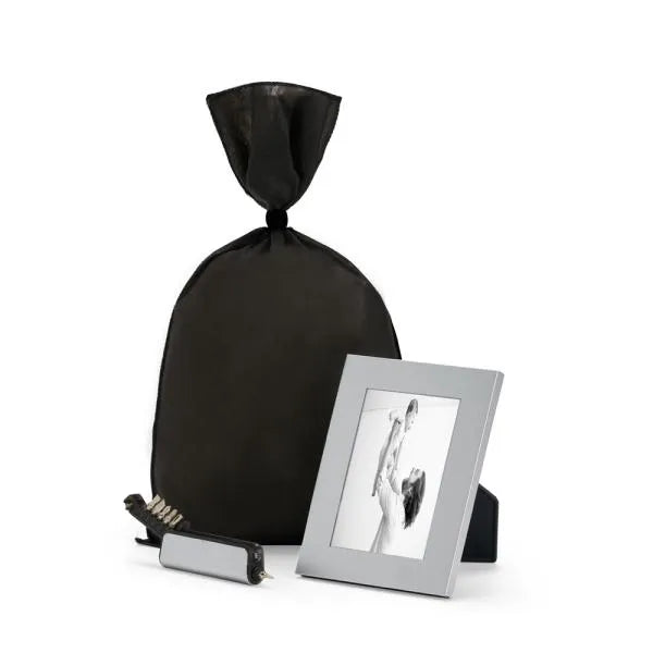KIT PORTA RETRATO E CONJUNTO DE FERRAMENTAS - 8 PÇS