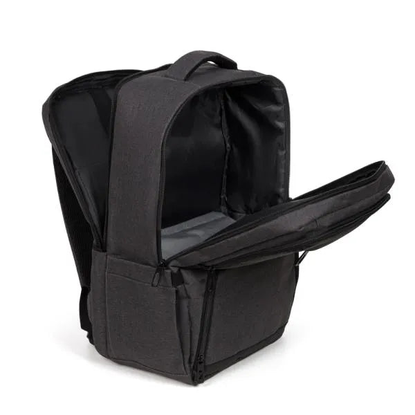 MOCHILA COM BOLSO TÉRMICO EM RPET - CINZA ESCURO - 24L
