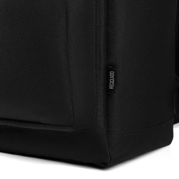 MOCHILA EM RPET - PRETA - 21L